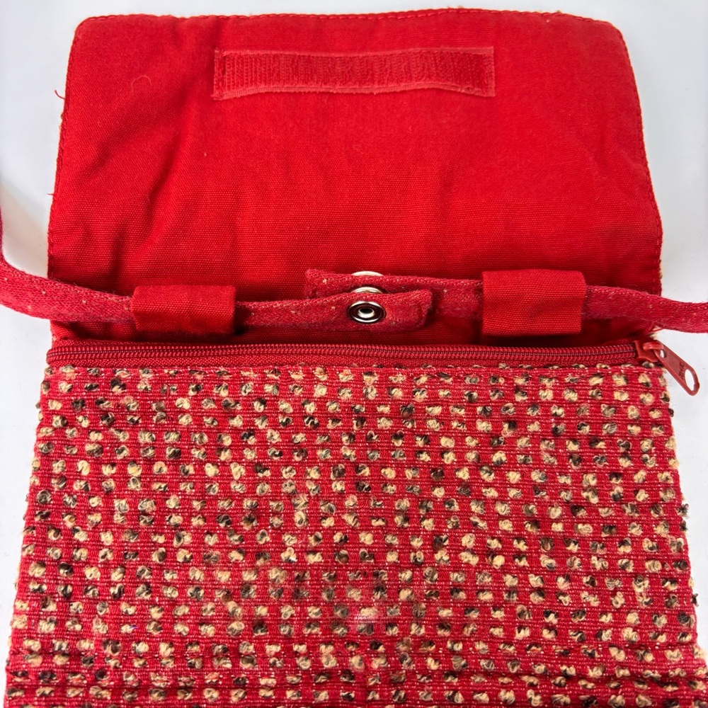 Isabella's Journey Crossbody Bag Textured Cobblestone Wallet with Strap Red - Picture 6 of 16